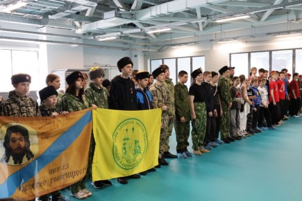 В Биробиджане прошли соревнования по спортивному метанию ножа