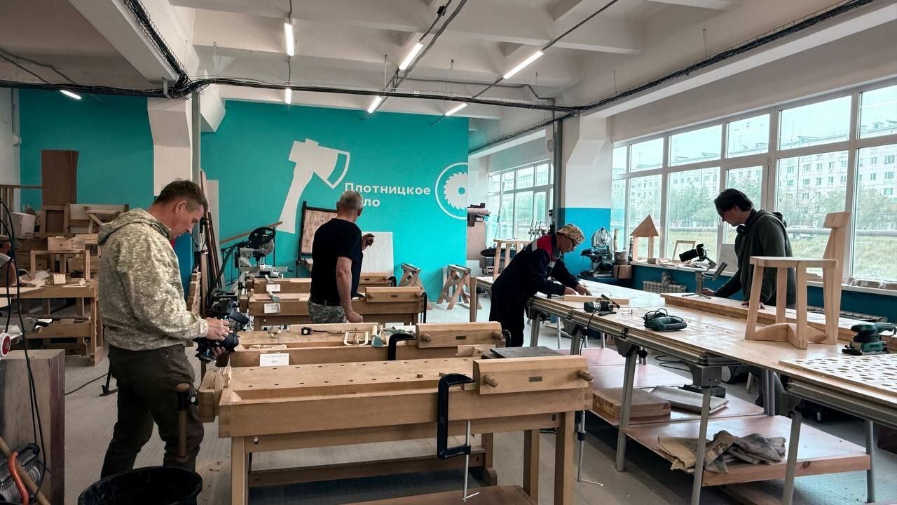 Ветеран СВО из ЕАО Дмитрий Смирнов примет участие в региональном этапе чемпионата профмастерства «Абилимпикс» (6+) Ветеран СВО из ЕАО Дмитрий Смирнов примет участие в региональном этапе чемпионата профмастерства «Абилимпикс» (6+)