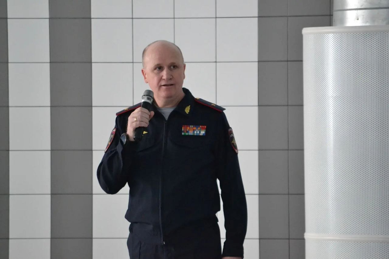 Команда полиции ЕАО стала лучшей на турнире по плаванию в Облучье Команда полиции ЕАО стала лучшей на турнире по плаванию в Облучье