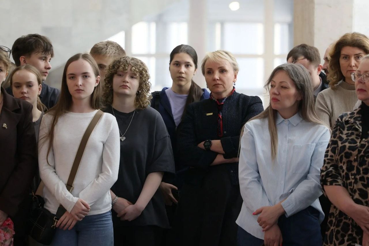 Мария Костюк: В ЕАО прошел фестивальмарафон театральных коллективов ДФО «ТЕАТР о СВОих» Мария Костюк: В ЕАО прошел фестивальмарафон театральных коллективов ДФО «ТЕАТР о СВОих»