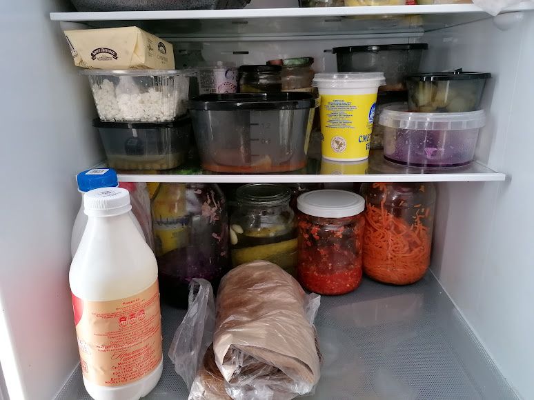 Современные холодильники: секреты ухода для свежести продуктов