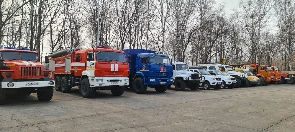 В Биробиджане прошёл смотр сил и средств областной подсистемы РСЧС В Биробиджане прошёл смотр сил и средств областной подсистемы РСЧС