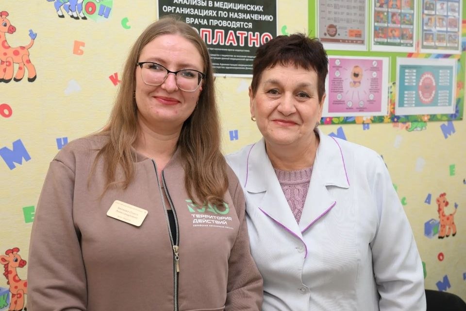 Мария Костюк: На этой неделе в Амвросиевской центральной районной больнице ДНР вновь работал десант врачей из ЕАО Мария Костюк: На этой неделе в Амвросиевской центральной районной больнице ДНР вновь работал десант врачей из ЕАО