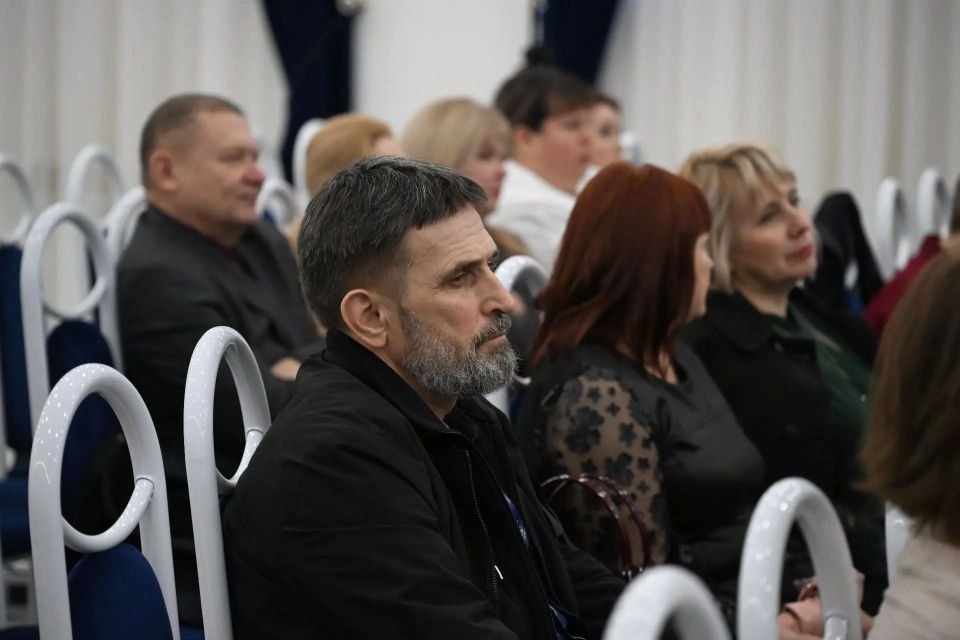 Мария Костюк: Во время поездки экспертов подкомиссии Госсовета РФ по сохранению исторической памяти в ДНР провели встречу с общественностью — хранителями истории, которые работают в государственных и муниципальных музеях, а... Мария Костюк: Во время поездки экспертов подкомиссии Госсовета РФ по сохранению исторической памяти в ДНР провели встречу с общественностью — хранителями истории, которые работают в государственных и муниципальных музеях, а...