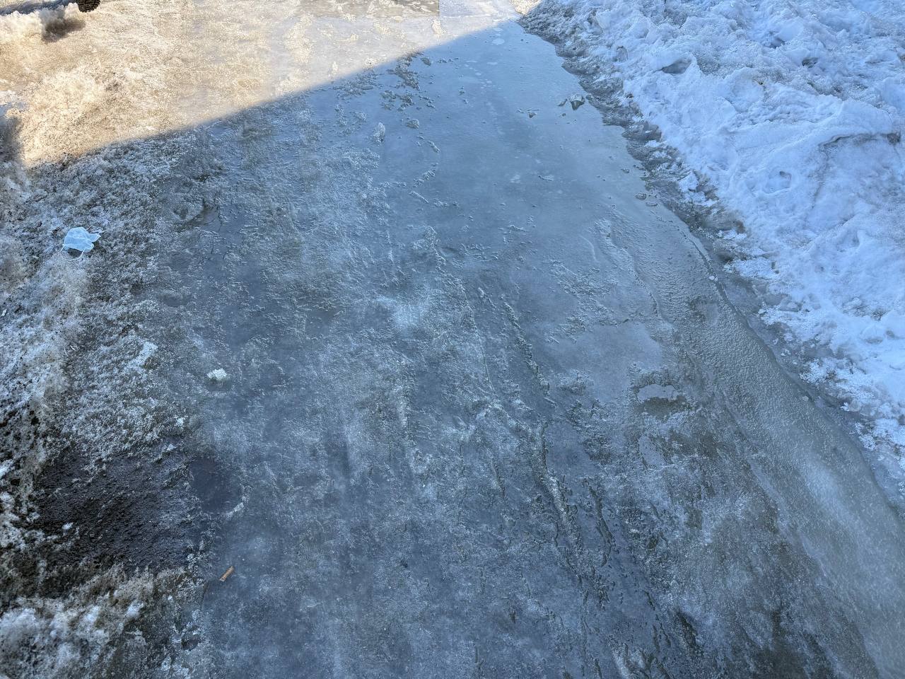 Поскользнувшемуся на льду ребенку мэрия выплатит компенсацию в Биробиджане