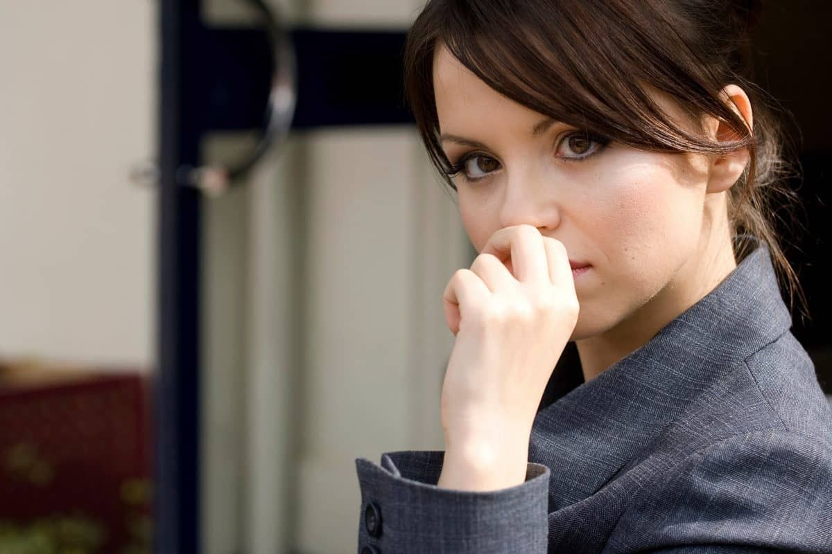 Избавьтесь от десяти неверных жестов, которые мешают вашему общению