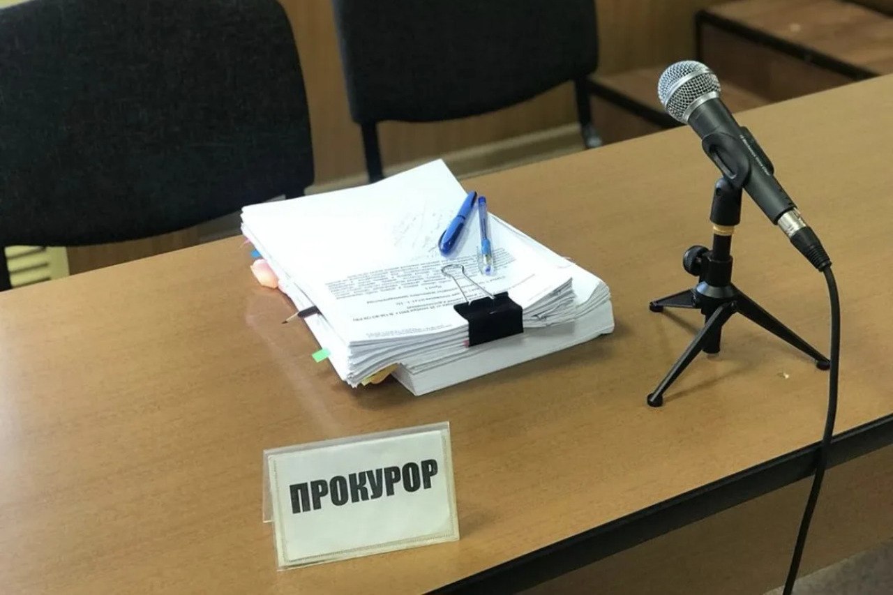 Школьница из ЕАО стала пособницей аферистов