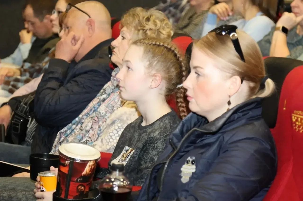 Мария Костюк: По просьбе земляков организовали дополнительные показы фильма «Малыш» в кинотеатре «Родина» Биробиджана Мария Костюк: По просьбе земляков организовали дополнительные показы фильма «Малыш» в кинотеатре «Родина» Биробиджана