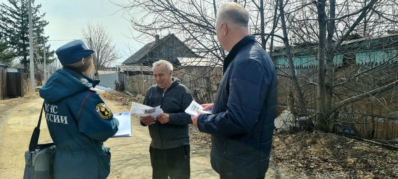 Рейдовые мероприятия проводят сотрудники ГО и ЧС мэрии Биробиджана