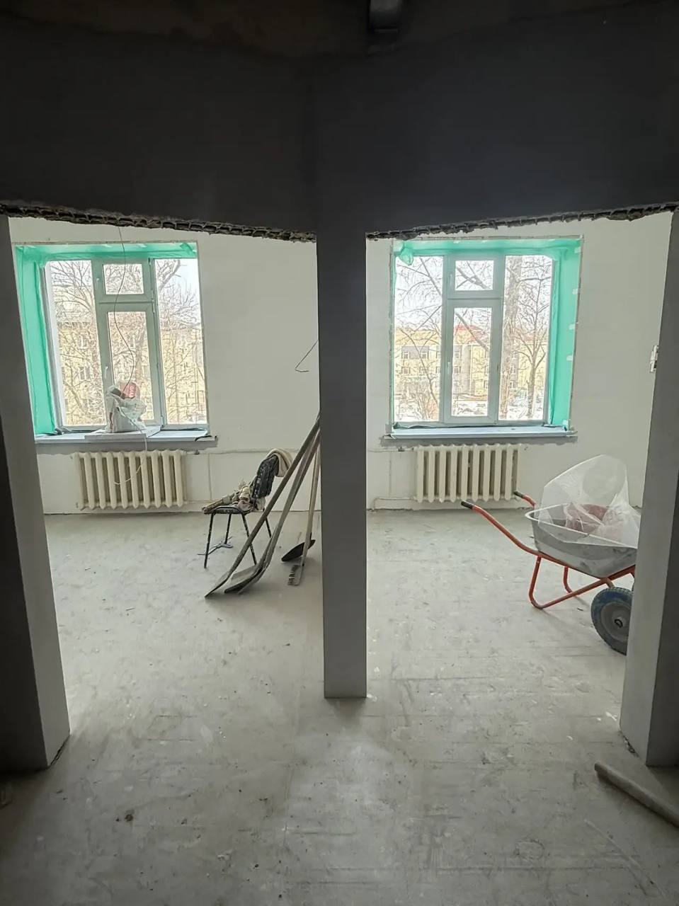 Продолжается ремонт областной больницы в Биробиджане Продолжается ремонт областной больницы в Биробиджане