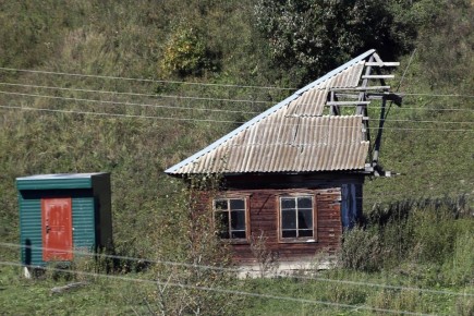 Как справедливо разделить унаследованную квартиру: сложные ситуации и решения суда