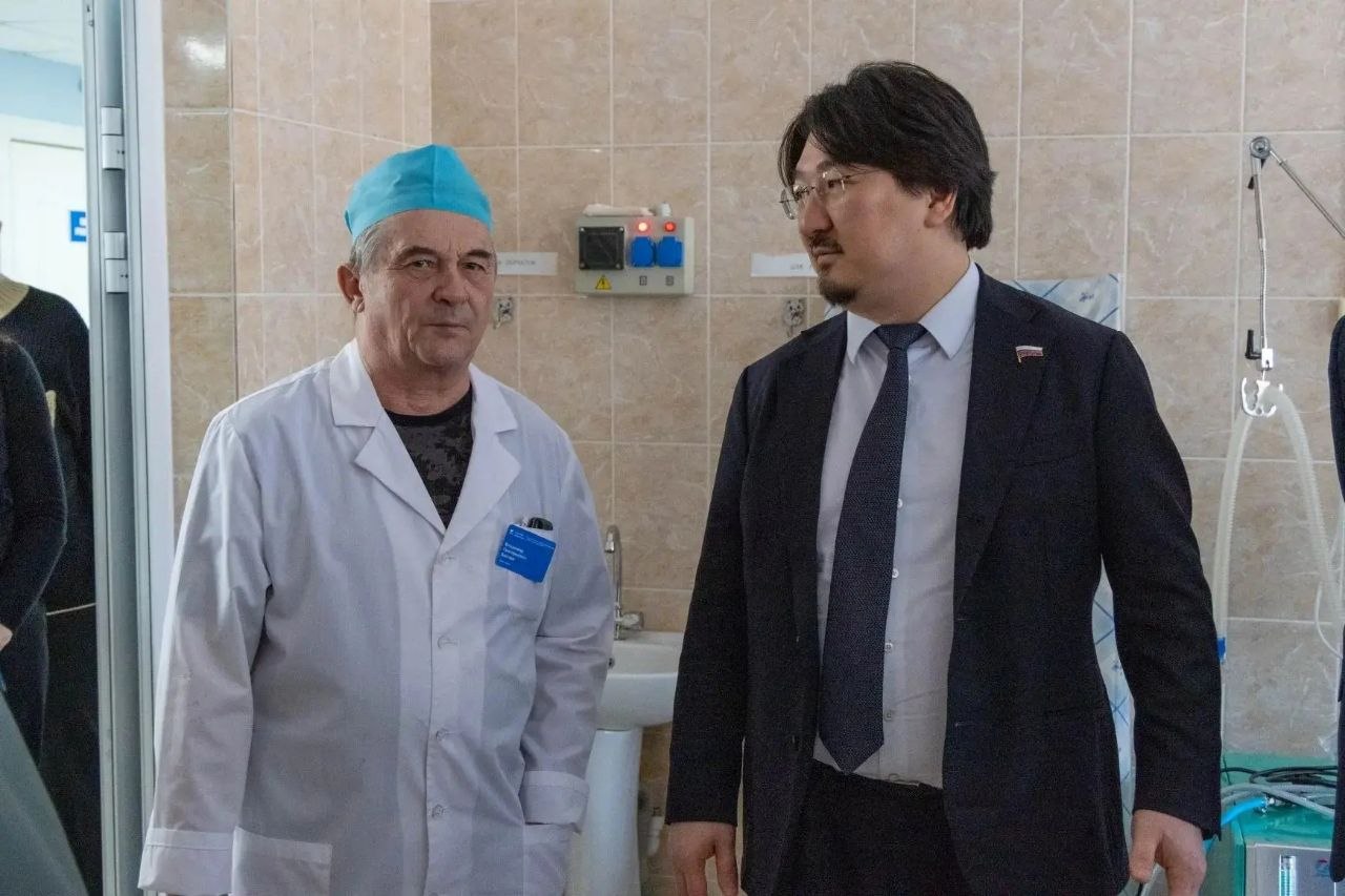 Депутат Госдумы РФ Бадма Башанкаев дал оценку развитию районного здравоохранения в ЕАО Депутат Госдумы РФ Бадма Башанкаев дал оценку развитию районного здравоохранения в ЕАО