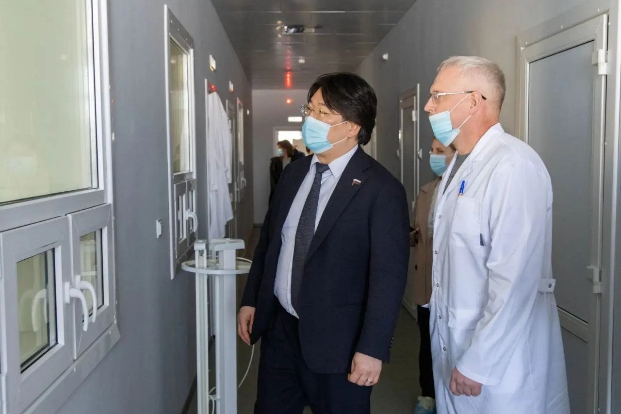 Депутат Госдумы РФ Бадма Башанкаев дал оценку развитию районного здравоохранения в ЕАО Депутат Госдумы РФ Бадма Башанкаев дал оценку развитию районного здравоохранения в ЕАО