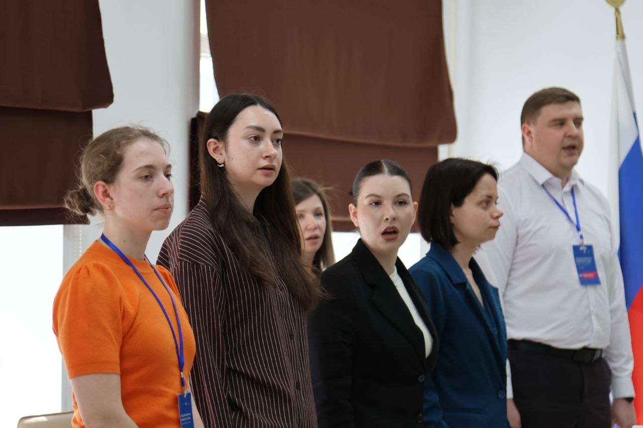 Мария Костюк: Накануне Дня космонавтики открыли съезд молодежных правительств Дальневосточного Федерального округа Мария Костюк: Накануне Дня космонавтики открыли съезд молодежных правительств Дальневосточного Федерального округа