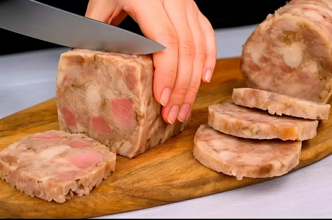 Нежная зельц-колбаса: как создать настоящий кулинарный шедевр в домашних условиях