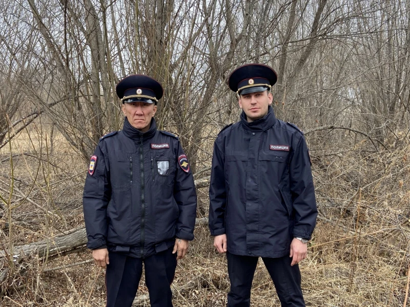 В ЕАО полицейские спасли заплутавшую в лесу 92-летнюю женщину из Николаевки