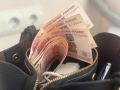 Жительница ЕАО хотела купить диван через интернет, но стала жертвой мошенников