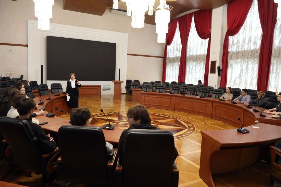 Старшеклассники лицея при ПГУ побывали в роли законодателей Старшеклассники лицея при ПГУ побывали в роли законодателей