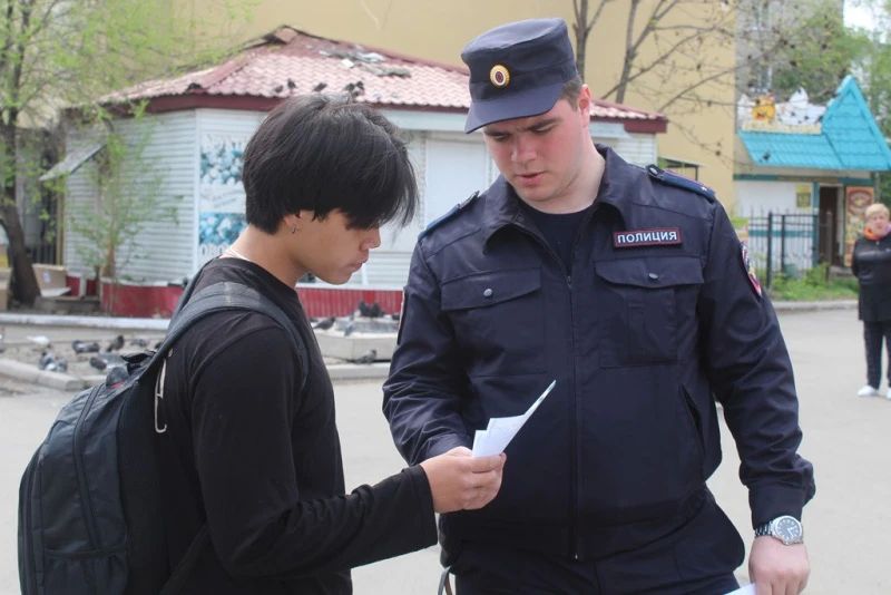 Полицейские Биробиджана напомнили жителям города основные правила хранения велосипедов Полицейские Биробиджана напомнили жителям города основные правила хранения велосипедов
