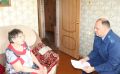 Прокурор области Дмитрий Седых провел выездной личный прием местной жительницы, являющейся инвалидом