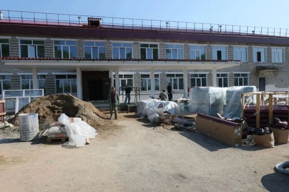 Продолжается капитальный ремонт в школах сёл Найфельд и Валдгейм ЕАО Продолжается капитальный ремонт в школах сёл Найфельд и Валдгейм ЕАО