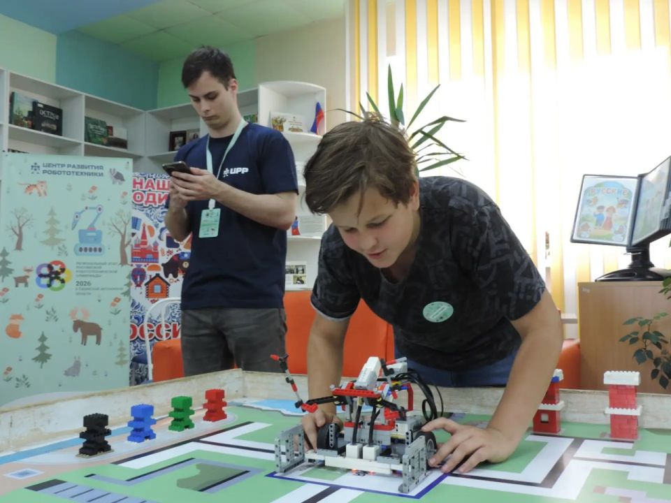 Центр развития робототехники в четвертый раз провел региональный этап Российской робототехнической олимпиады «РРО - Биробиджан 2026» Центр развития робототехники в четвертый раз провел региональный этап Российской робототехнической олимпиады «РРО - Биробиджан 2026»