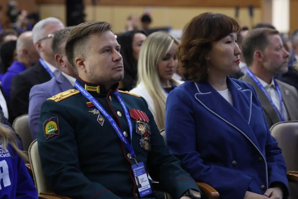 Мария Костюк: Вместе с однопартийцами нашей области приняла участие в окружном отчетно-программном форуме Партии «Единая Россия», который прошел во Владивостоке Мария Костюк: Вместе с однопартийцами нашей области приняла участие в окружном отчетно-программном форуме Партии «Единая Россия», который прошел во Владивостоке
