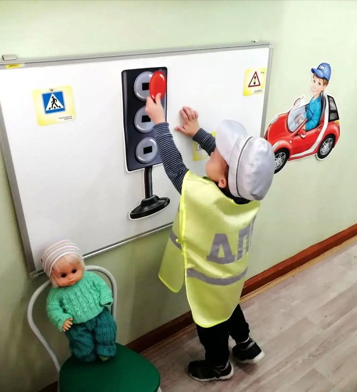 #ЗовуВпрофессию. . В объявленный Министерством просвещения РФ Год дошкольного образования начинаем новую рубрику #ЗовуВпрофессию. . В объявленный Министерством просвещения РФ Год дошкольного образования начинаем новую рубрику