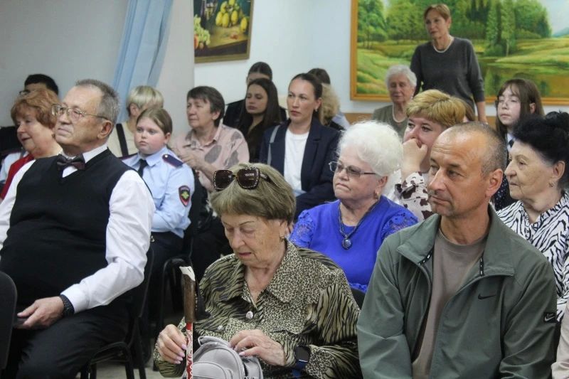 «Труд. Честь. Достоинство»: ветеран органов внутренних дел Нина Измайлова презентовала свою книгу «Труд. Честь. Достоинство»: ветеран органов внутренних дел Нина Измайлова презентовала свою книгу
