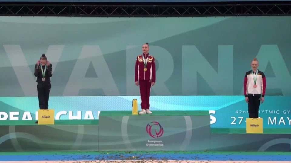 Российские гимнастки триумфально вернулись на пьедестал чемпионата Европы Российские гимнастки триумфально вернулись на пьедестал чемпионата Европы