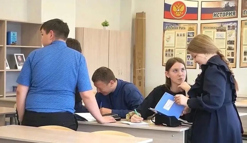 Когда начинаются экзамены в школах? Какие предметы выбрали выпускники?