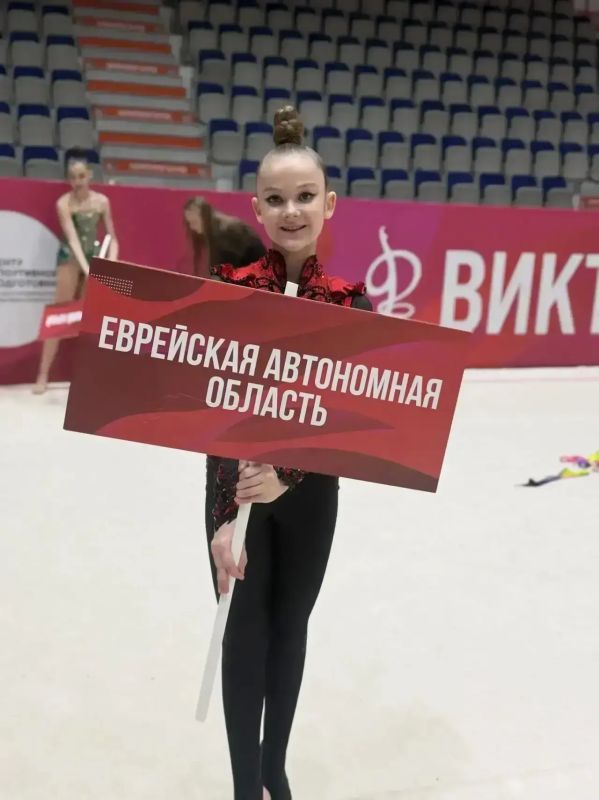 Биробиджанские гимнастки блестяще выступили на хабаровском турнире Биробиджанские гимнастки блестяще выступили на хабаровском турнире