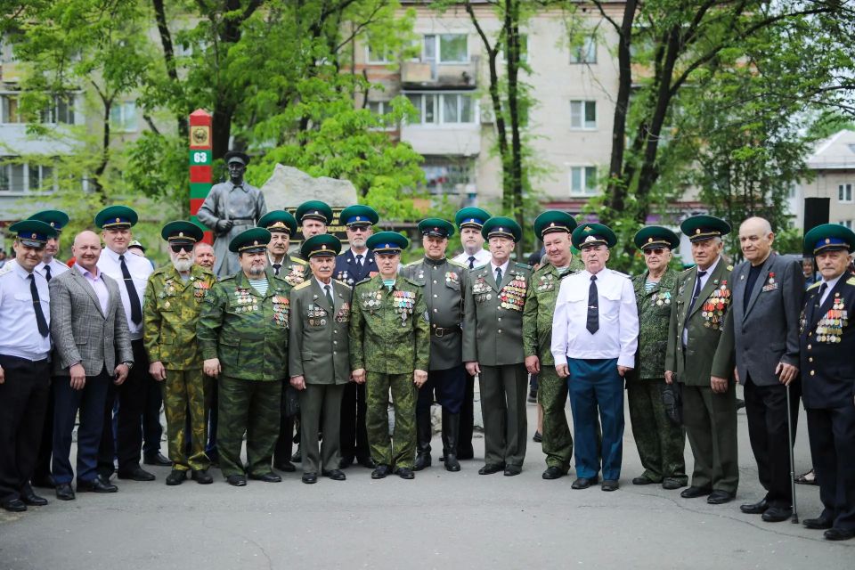 В ЕАО чествовали пограничников В ЕАО чествовали пограничников