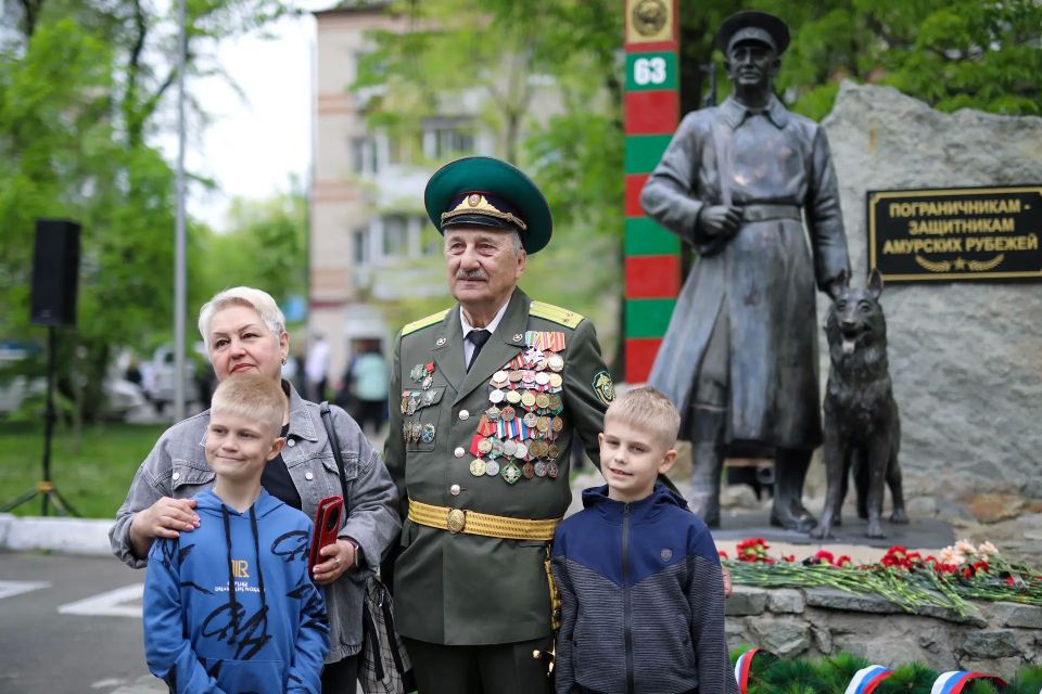 В ЕАО чествовали пограничников В ЕАО чествовали пограничников