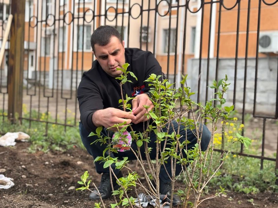 В Биробиджане открыли новую спортивную площадку в центре города В Биробиджане открыли новую спортивную площадку в центре города
