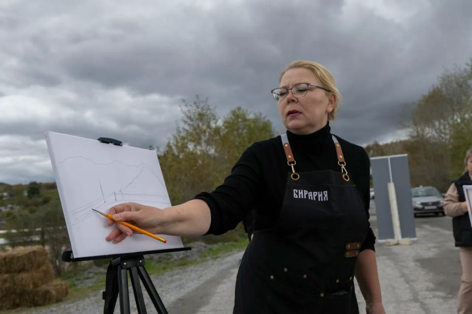 Напиши картину с защитниками Приамурья: пленэр на III Этнофесте «Бирария» Напиши картину с защитниками Приамурья: пленэр на III Этнофесте «Бирария»