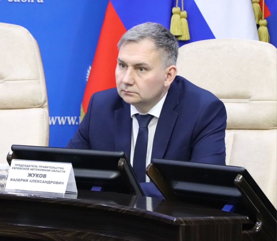Сегодня, 9 июня 2026 года, прокурором Еврейской автономной области Дмитрием Седых проведено межведомственное совещание по вопросам исполнения судебных решений, вынесенных по искам прокуроров в различных сферах правоотношений Сегодня, 9 июня 2026 года, прокурором Еврейской автономной области Дмитрием Седых проведено межведомственное совещание по вопросам исполнения судебных решений, вынесенных по искам прокуроров в различных сферах правоотношений