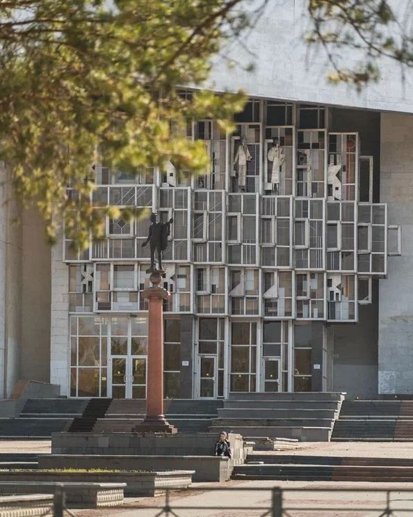 Сегодня наша страна отмечает День России — праздник единства, истории и будущего Сегодня наша страна отмечает День России — праздник единства, истории и будущего