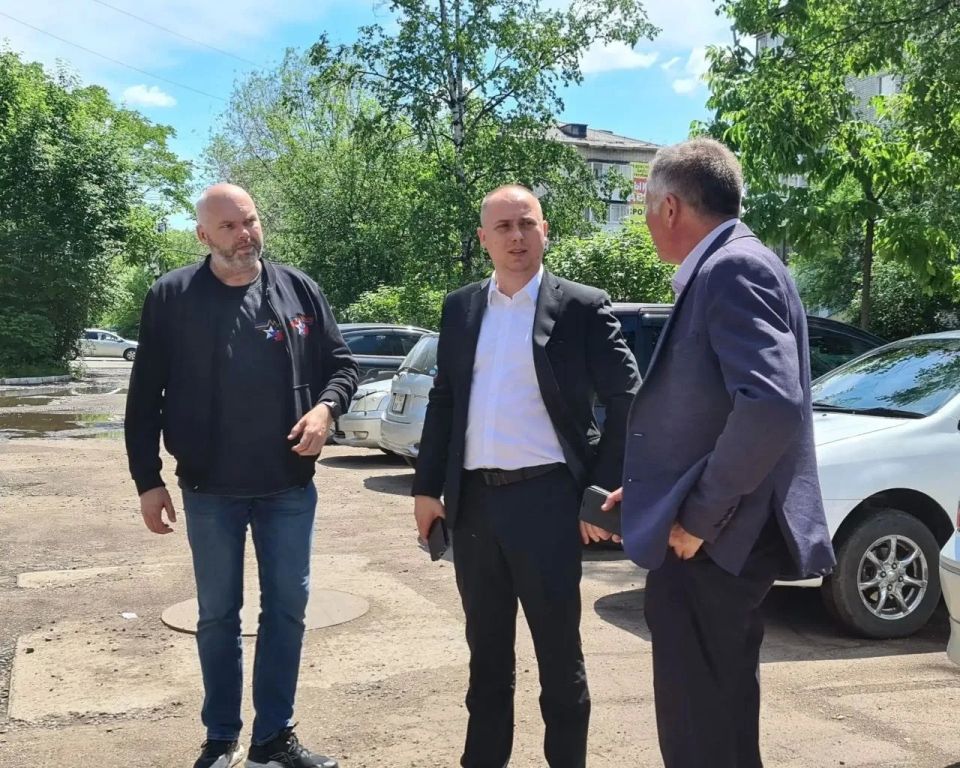 Еще один междворовой проезд в Биробиджане будут приводить в порядок Еще один междворовой проезд в Биробиджане будут приводить в порядок