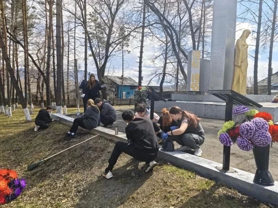 «Добрые дела» в Еврейской автономной области: члены и сторонники партии «Единая Россия» ведут системную работу «Добрые дела» в Еврейской автономной области: члены и сторонники партии «Единая Россия» ведут системную работу