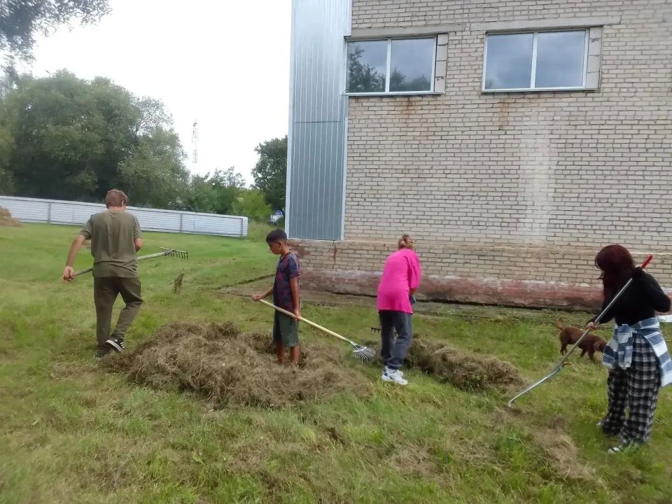 «Добрые дела» в Еврейской автономной области: члены и сторонники партии «Единая Россия» ведут системную работу «Добрые дела» в Еврейской автономной области: члены и сторонники партии «Единая Россия» ведут системную работу