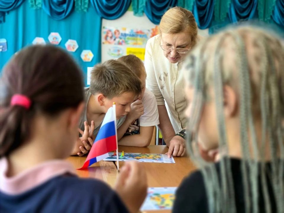 Работа с будущими избирателями продолжается Работа с будущими избирателями продолжается