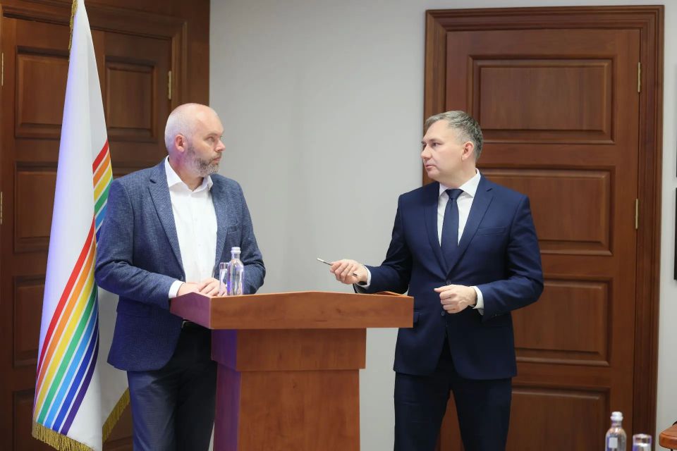 Мария Костюк: В правительстве области прошла защита выпускных работ курсантов региональной кадровой программы «Доблесть Хингана» Мария Костюк: В правительстве области прошла защита выпускных работ курсантов региональной кадровой программы «Доблесть Хингана»