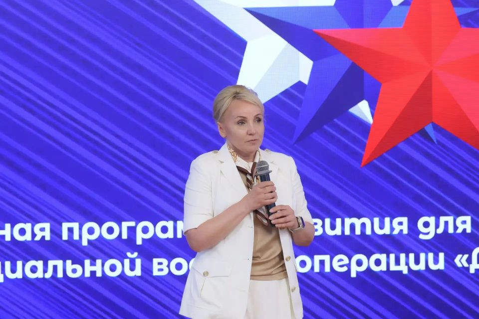 Мария Костюк: Региональная кадровая программа «Доблесть Хингана» — продолжение президентского проекта «Время героев» — завершена Мария Костюк: Региональная кадровая программа «Доблесть Хингана» — продолжение президентского проекта «Время героев» — завершена