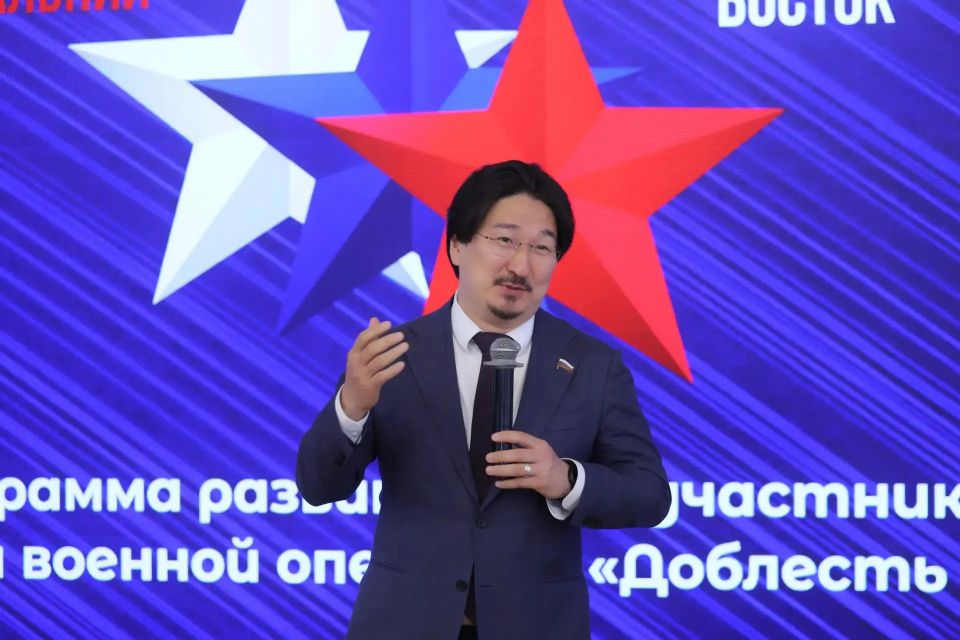 Мария Костюк: Региональная кадровая программа «Доблесть Хингана» — продолжение президентского проекта «Время героев» — завершена Мария Костюк: Региональная кадровая программа «Доблесть Хингана» — продолжение президентского проекта «Время героев» — завершена