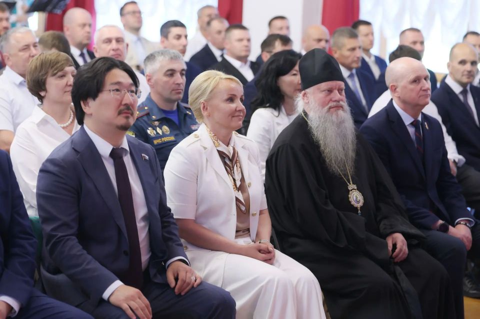 Бадма Башанкаев провел обучение по здравоохранению для курсантов программы «Доблесть Хингана» Бадма Башанкаев провел обучение по здравоохранению для курсантов программы «Доблесть Хингана»