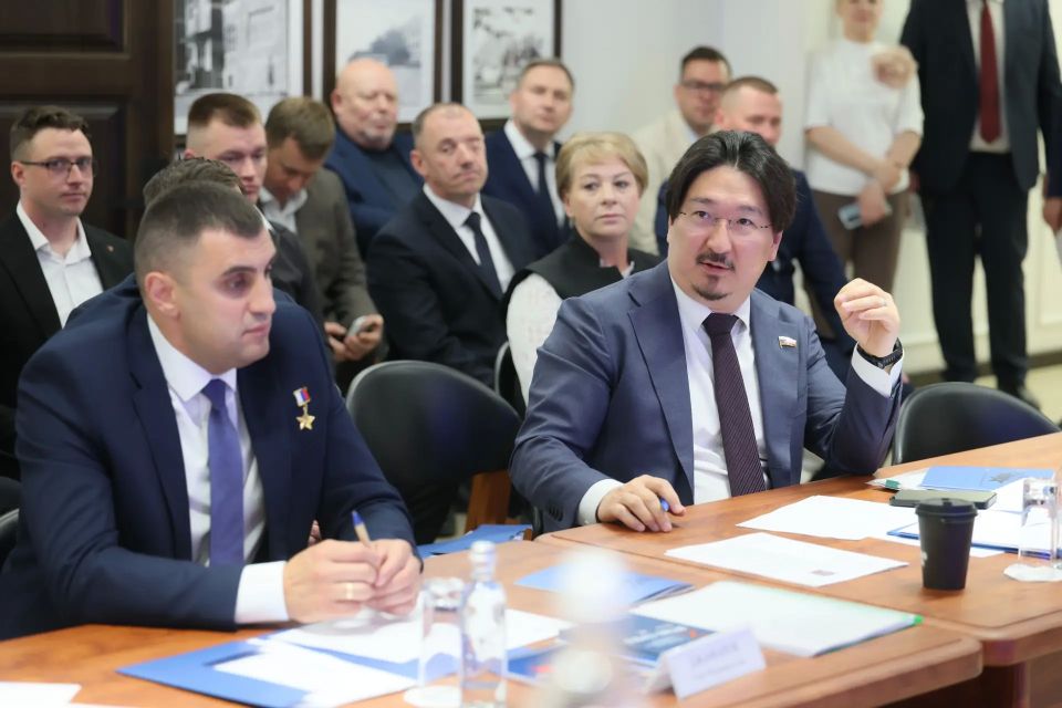 Бадма Башанкаев провел обучение по здравоохранению для курсантов программы «Доблесть Хингана» Бадма Башанкаев провел обучение по здравоохранению для курсантов программы «Доблесть Хингана»