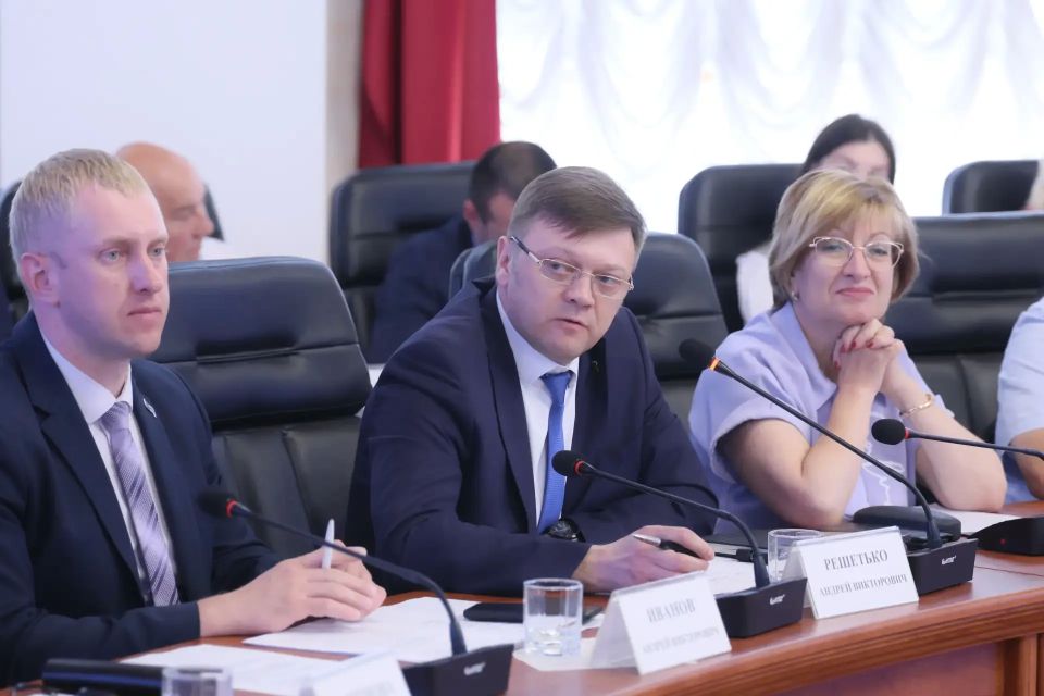 Мария Костюк: Приняла участие в работе заседания Законодательного Собрания ЕАО Мария Костюк: Приняла участие в работе заседания Законодательного Собрания ЕАО