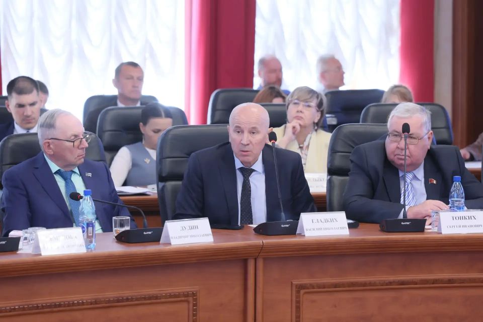 Мария Костюк: Приняла участие в работе заседания Законодательного Собрания ЕАО Мария Костюк: Приняла участие в работе заседания Законодательного Собрания ЕАО