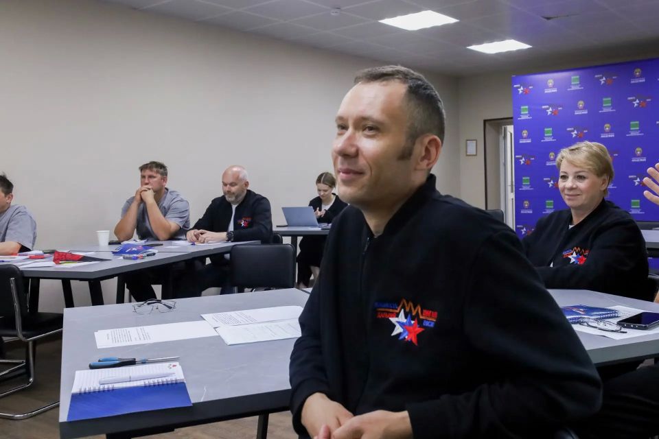 Бадма Башанкаев: «Выпускники «Доблести Хингана» станут сертифицированными инструкторами по оказанию первой помощи» Бадма Башанкаев: «Выпускники «Доблести Хингана» станут сертифицированными инструкторами по оказанию первой помощи»